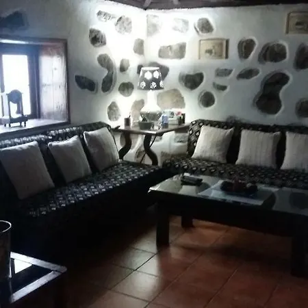 La Cueva Holiday home *